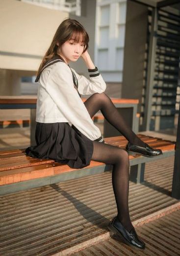 年轻的老师伦理_1080P动漫在线观看